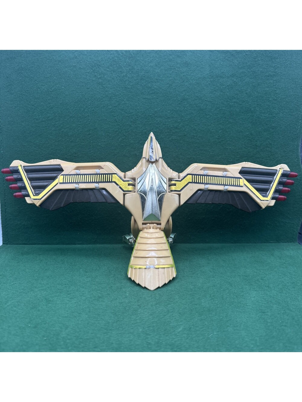 1995 Mighty Morphin Power Rangers Bandai White Rangers Deluxe Falconzord Parts